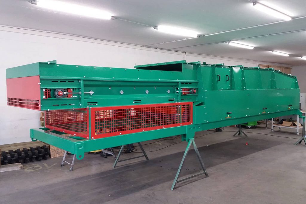 Sternsiebdeck-ESS-5200-Einhausung-gross-Staubabsaugung