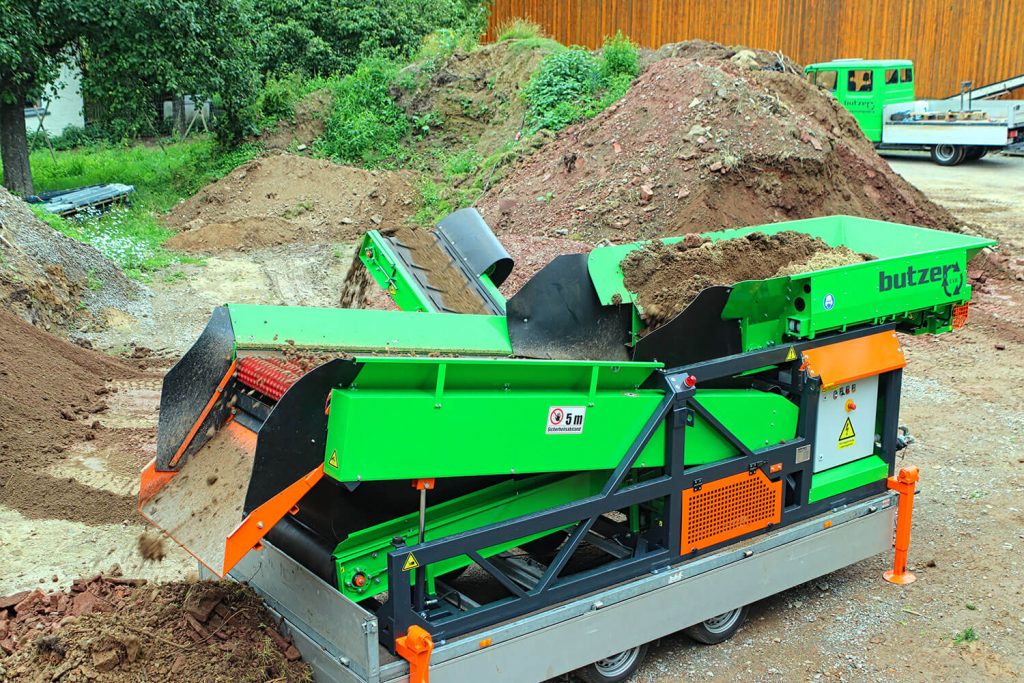 Sternsiebmaschine-ESS-T2-Travel-Absiebung-Bindiger-Boden